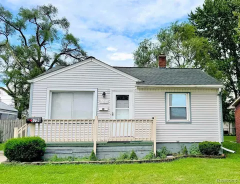 1726 Garfield Ave, Lincoln Park, MI 48146