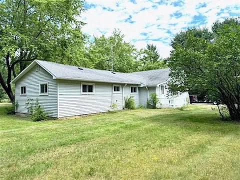 566 Townline Rd, Tawas, MI 48763