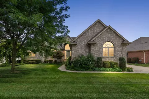 13222 Van Pamel Dr, Shelby Township, MI 48315