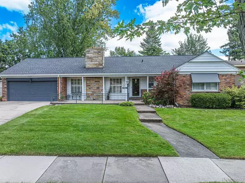 4126 N Fulton Plc Pl, Royal Oak, MI 48073
