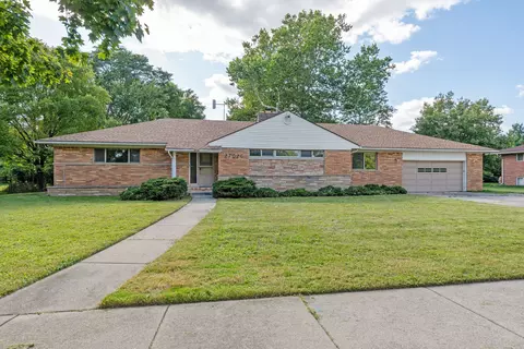 27026 Meadowbrook Rd, Redford, MI 48239