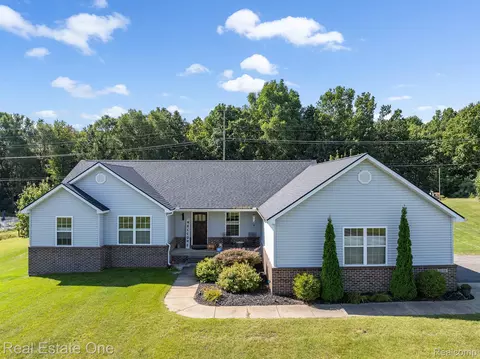 4172 E M 36, Hamburg, MI 48169