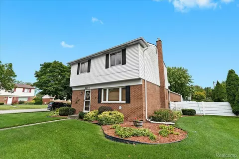 9684 Haggerty Rd, Plymouth, MI 48170