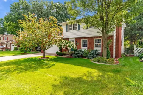 1822 Kennelworth Dr, Port Huron, MI 48060