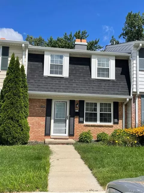 42950 Richards Ct #4, Northville, MI 48167