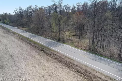 55815 Broughton Rd, Macomb, MI 48042