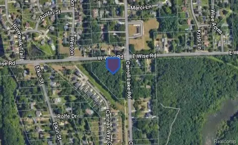 000 Wise Rd, Commerce, MI 48382 photo 7