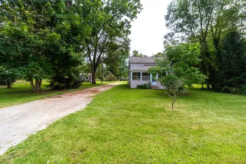 2378 Imlay City Rd, Lapeer, MI 48446