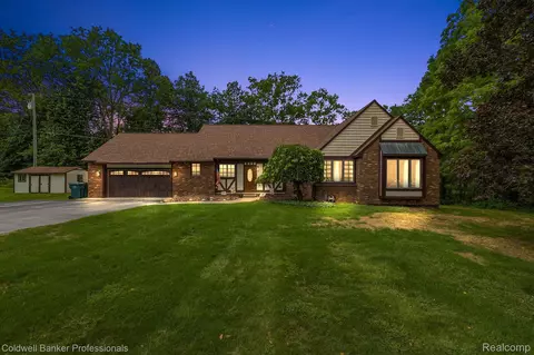 3543 Mitchell Rd, Metamora, MI 48455