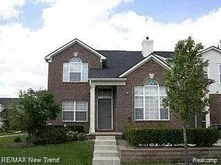 9201 Alexa Dr, Walled Lake, MI 48390