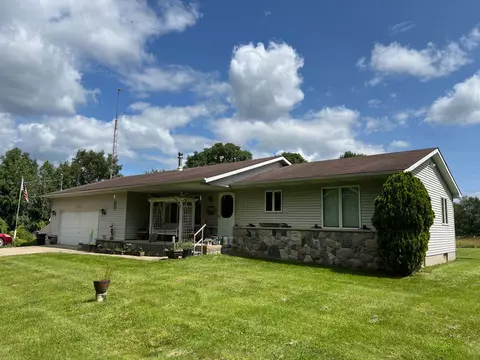 4460 Scholtz Rd, Deerfield, MI 48461