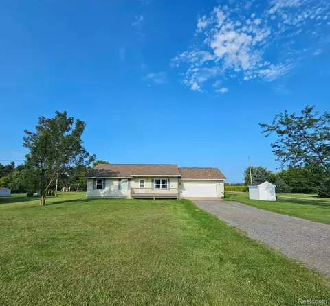 3861 Wheeler Rd, Handy, MI 48836