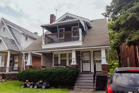 2433 Clements St, Detroit, MI 48238