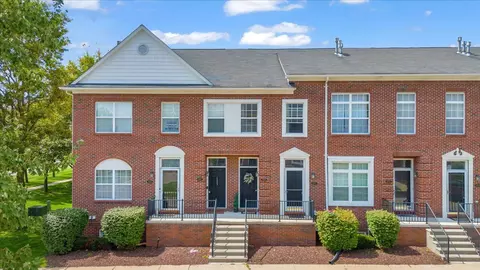 14598 Vauxhall Dr, Sterling Heights, MI 48313