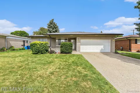 13551 Sebastian Dr, Warren, MI 48088