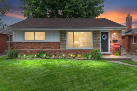 17357 Fox, Redford, MI 48240