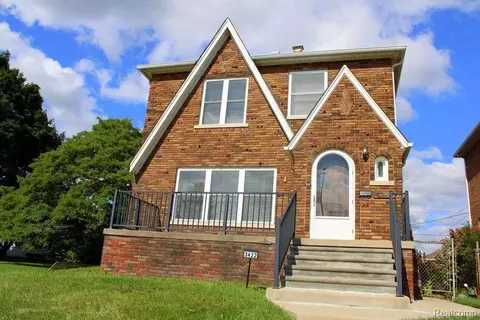 3422 4th St, Trenton, MI 48183