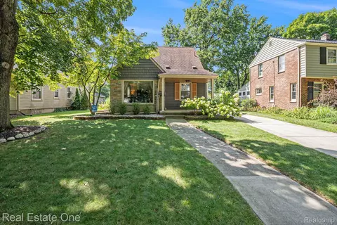 1517 N Blair Ave, Royal Oak, MI 48067