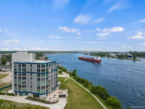 201 Beers St #53, Port Huron, MI 48060