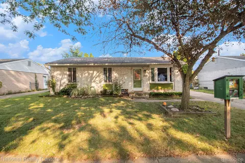 1275 Portland St, Westland, MI 48186
