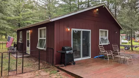 1777 Lawrence Dr, Yates, MI 49309