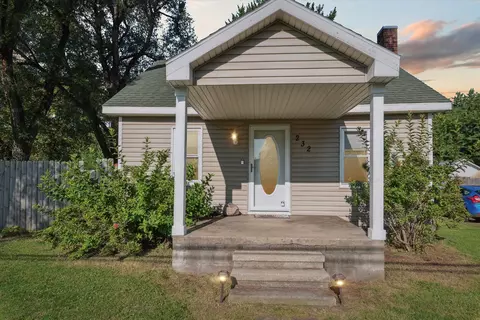 232 Anderson St, Milan, MI 48160