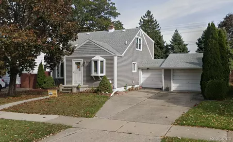 14179 Longtin St, Southgate, MI 48195