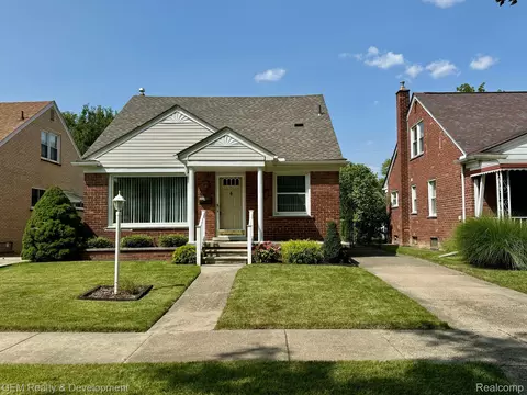 2044 Syracuse, Dearborn, MI 48124