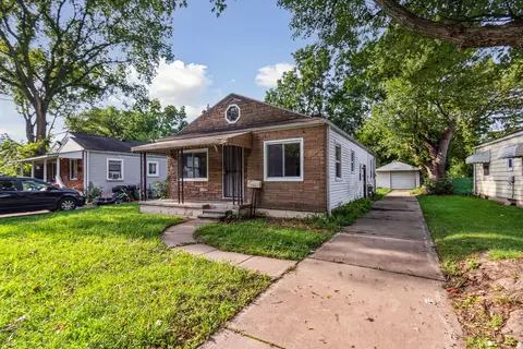 1162 W River Park Dr, Inkster, MI 48141