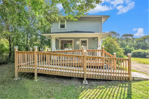 366 Lincoln Ave, Oxford, MI 48371