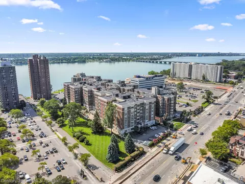 8120 E Jefferson Ave #6K, Detroit, MI 48214