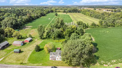 4119 E Burt Rd, Taymouth, MI 48417