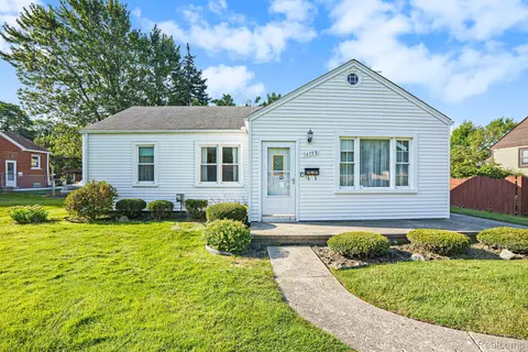 14758 Shirley Ave, Warren, MI 48089