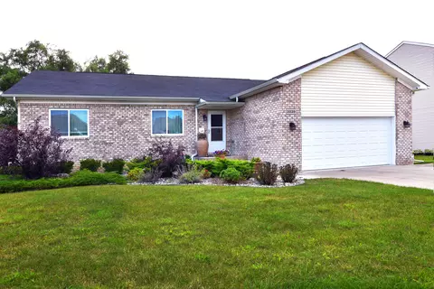 3239 Wren Ln, Rochester Hills, MI 48309
