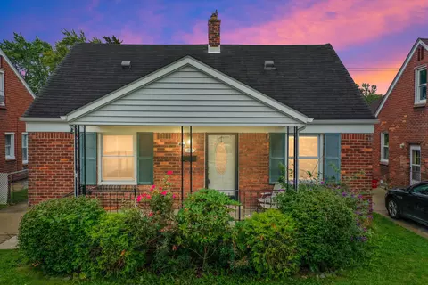 1709 Riverbank St, Lincoln Park, MI 48146
