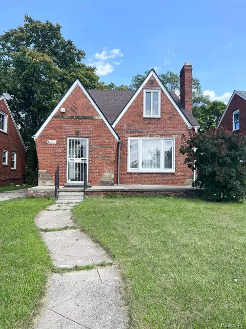 18952 Tracey St, Detroit, MI 48235