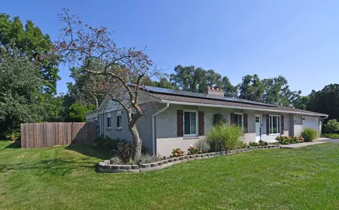 35154 Gary St, Farmington Hills, MI 48331