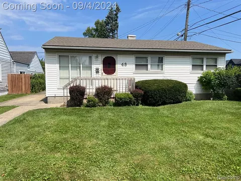 48 Leroy Ave, Clawson, MI 48017