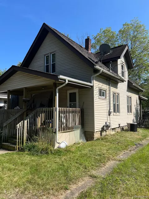 1514 Montana Ave, Flint, MI 48506
