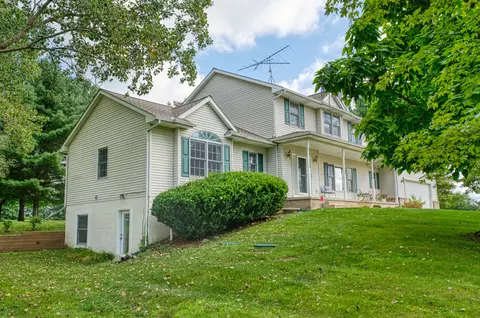 11660 Bell Oak Rd, Conway, MI 48892