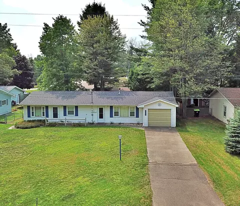 8884 South St, Richfield, MI 48656