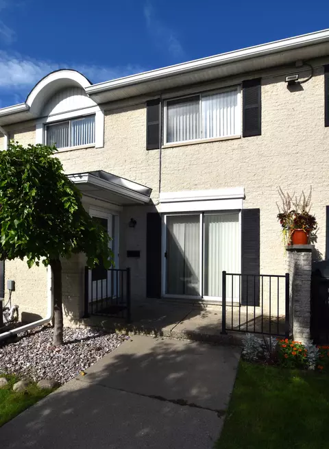 8553 Winchester Dr 6 H Dr #6, Sterling Heights, MI 48313