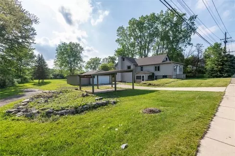3475 Joslyn Rd, Auburn Hills, MI 48326