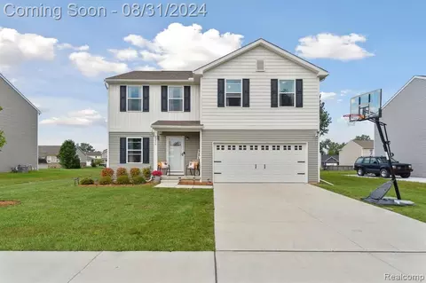 2216 Champion Dr, Burton, MI 48519