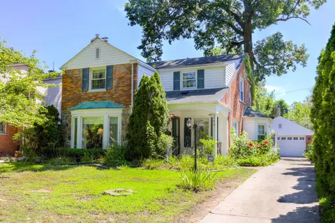 2545 Woodstock Dr, Highland Park, MI 48203