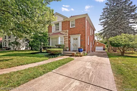 16760 Rosemont Ave, Detroit, MI 48219