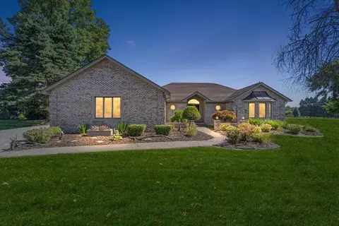 12543 Cedar Crt Ct, Shelby Township, MI 48315