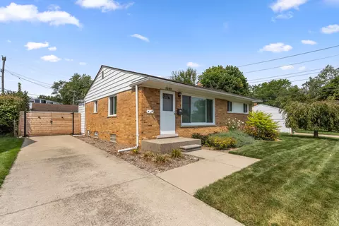 1289 Wright Dr, Clawson, MI 48017