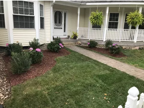 5883 Clarkston Rd, Independence, MI 48348