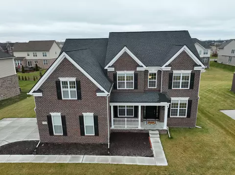 51060 Laurel Park Dr, Canton, MI 48188
